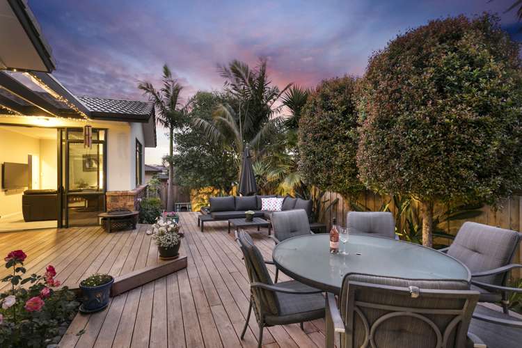 2 Driftwood Drive Red Beach_15