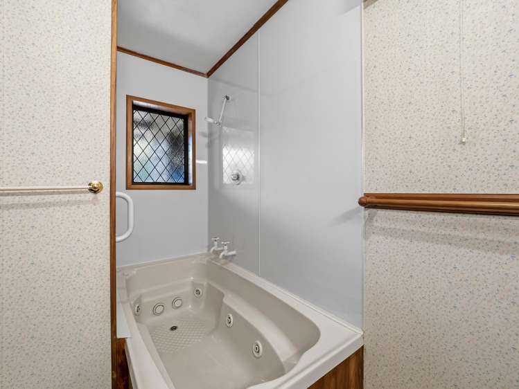 49 Beach Road East Ashburton_12