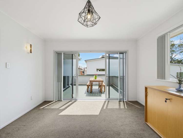 31 Longburn Road Henderson_8