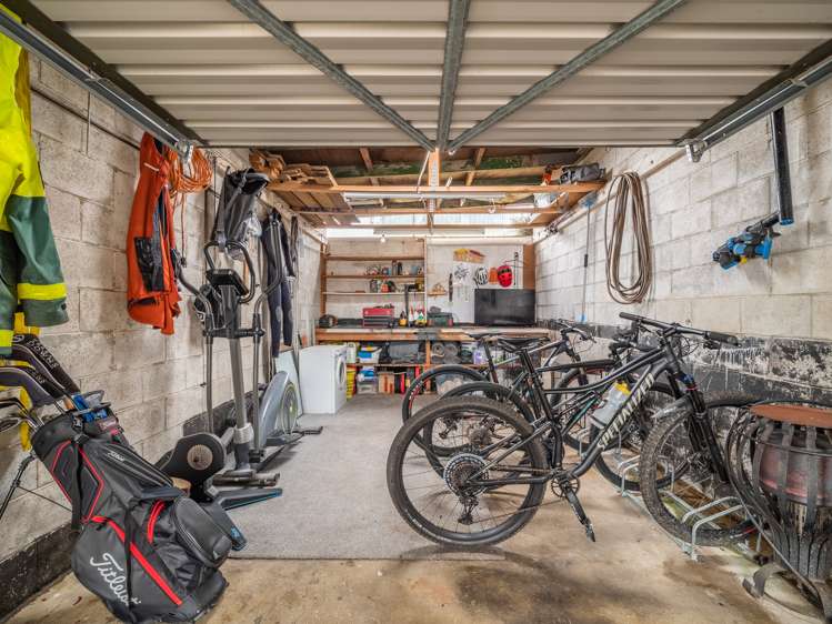 2 Thomson Street Green Island_12