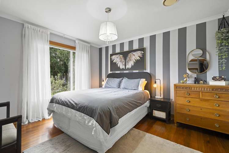 8 Croziers Road Saint Albans_11