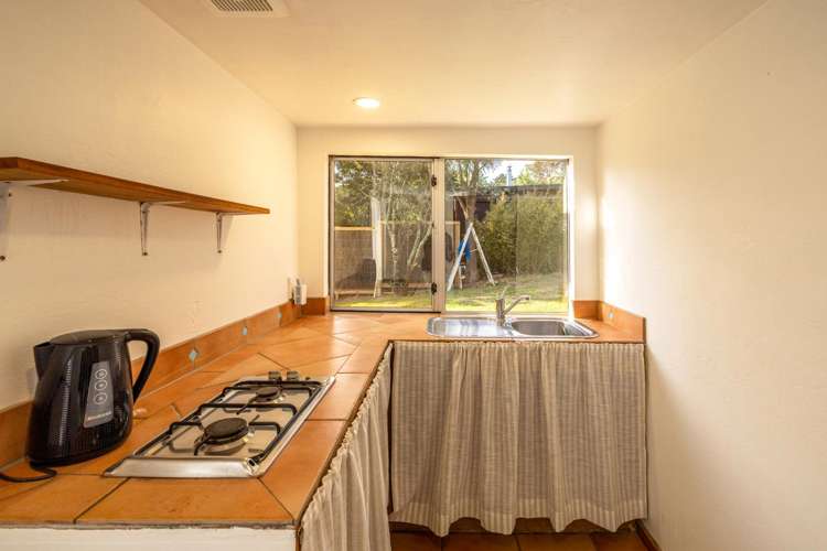 477 Sea View Road Onetangi_22