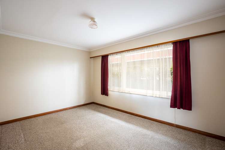 65 Vivian Street New Plymouth Central_16