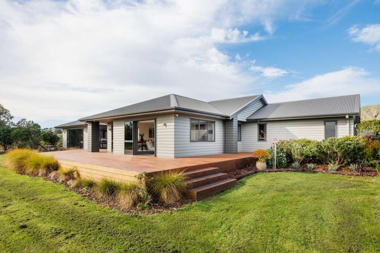 67 Albert Road Tokomaru_8