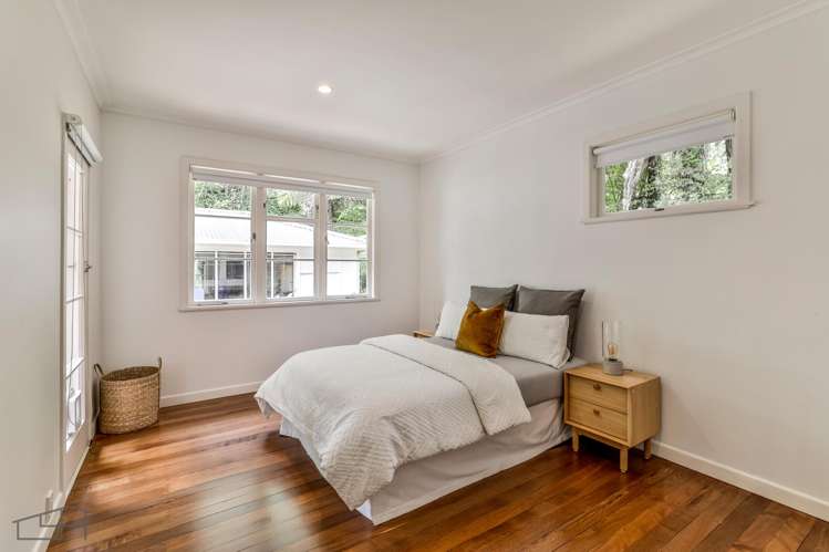 155 Scenic Drive Titirangi_22