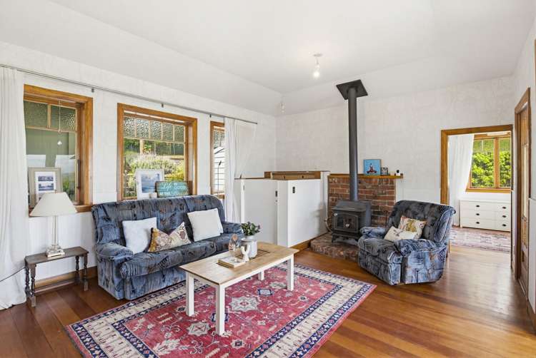7 Tangahoe Street Paekakariki_13