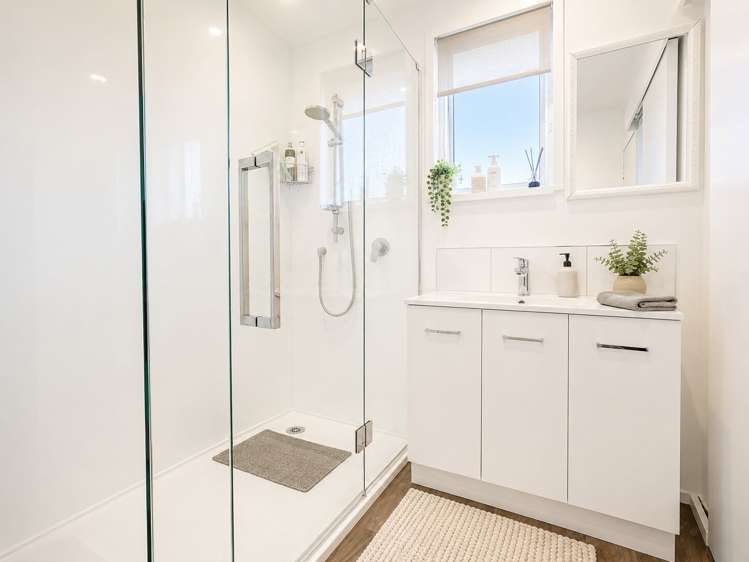 53 Herbert Avenue Cloverlea_10