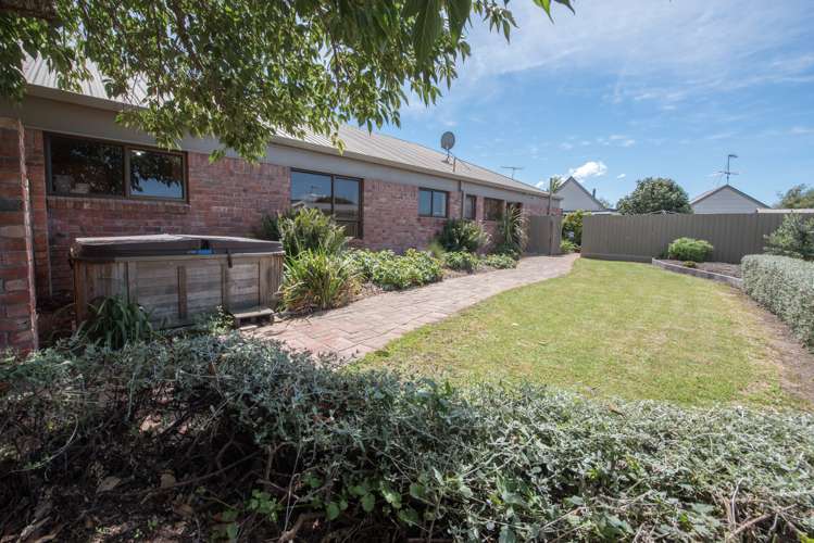 57 Lane Street Allenton_16