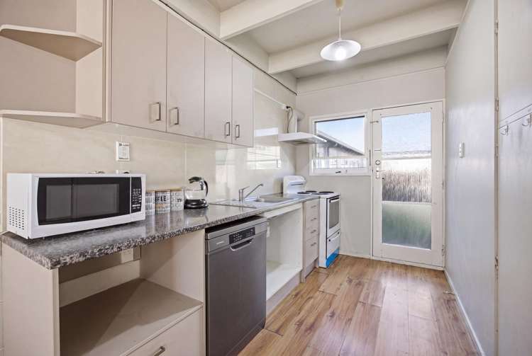 3/5 Keeling Road Henderson_13