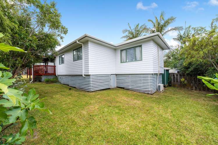 29a Captain Scott Road Glen Eden_22