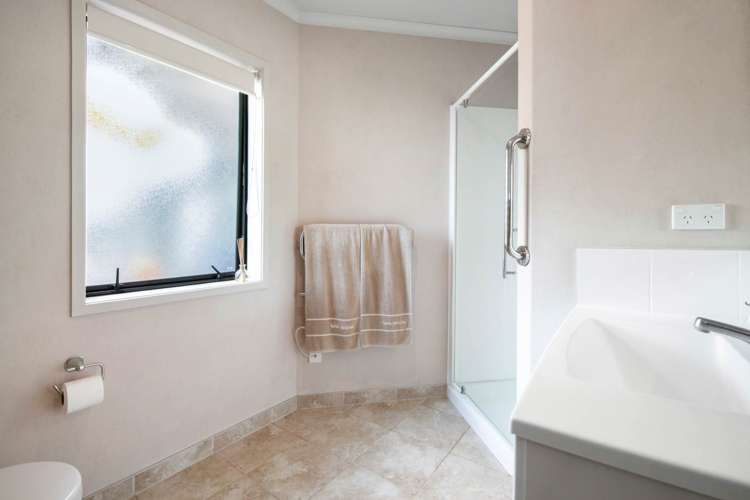 36 Ashmore Crescent Warkworth_16