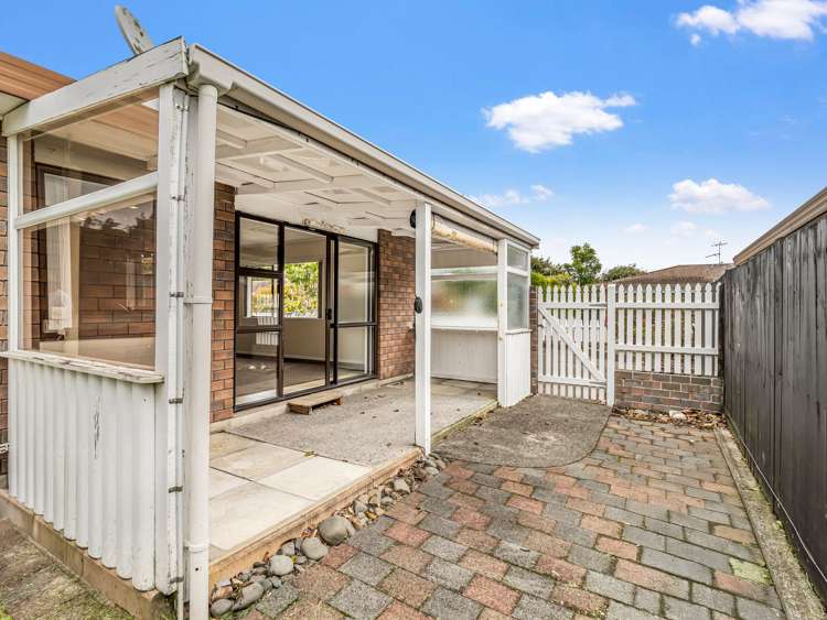 6/39 Swanson Road Henderson_17