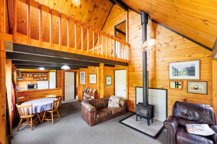 4 Aitken Street Bulls_3