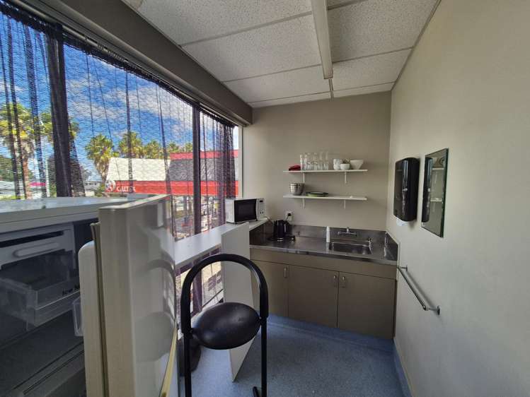 Level 1/288 Te Atatu Road Te Atatu_9