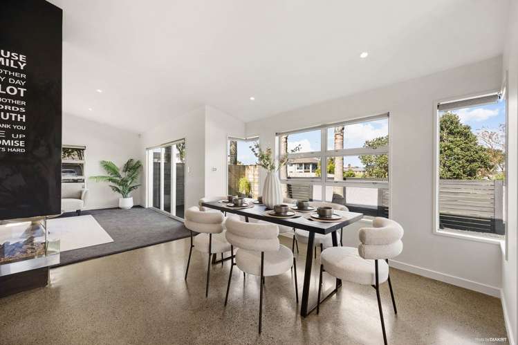 22 Stranraer Crescent Wattle Downs_8