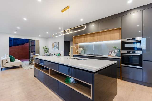 New Family Home in the Heart of Orewa