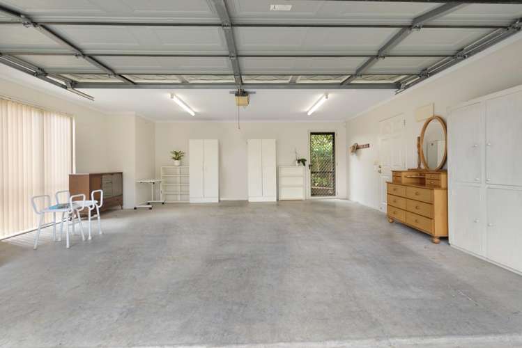 115 Grovenor Drive Orewa_22