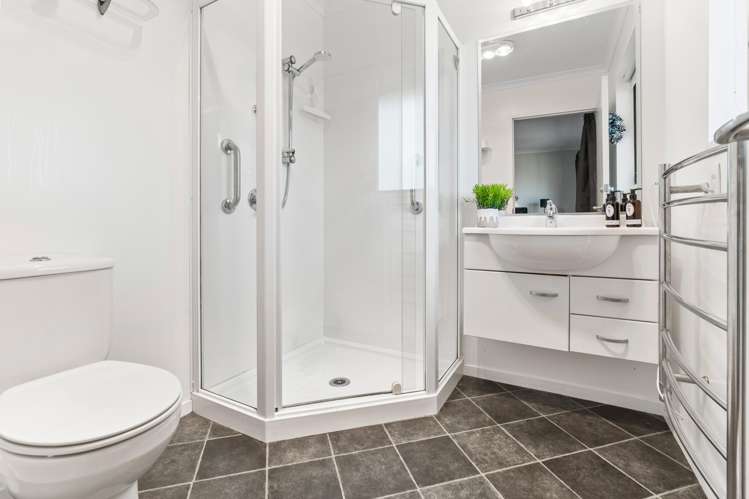 9 Irwin Logan Drive Mosgiel_27