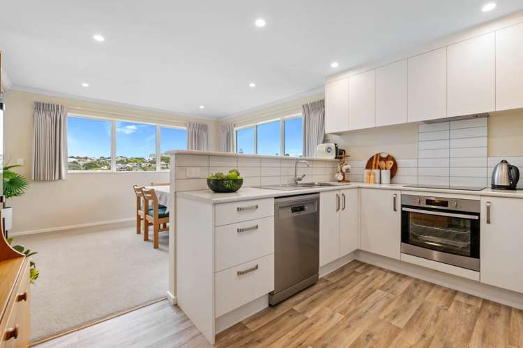 12 Kiteroa Terrace Rothesay Bay_7