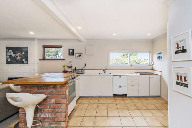 51 Kings Avenue Waikuku Beach_2