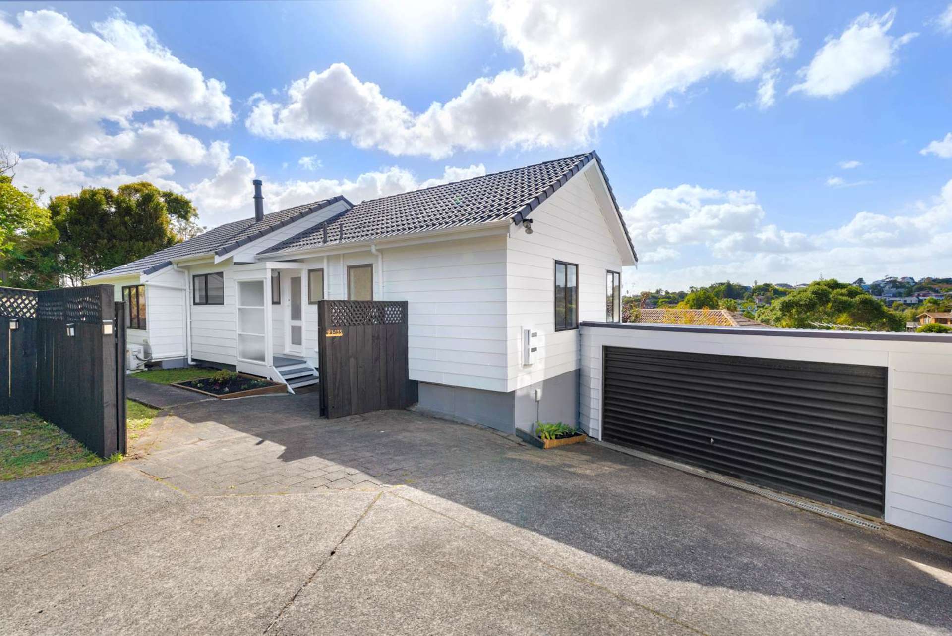 1/135 Oaktree Avenue Browns Bay_0
