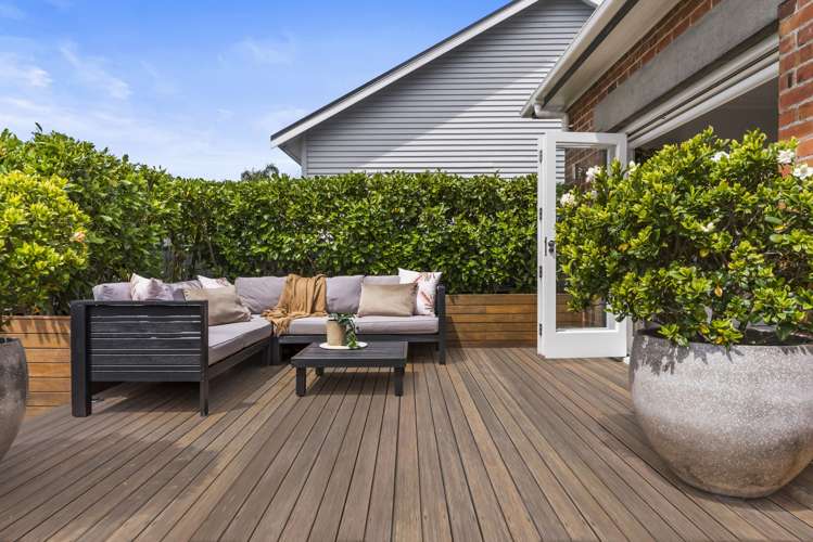 2/75 Queen Street Northcote Point_13