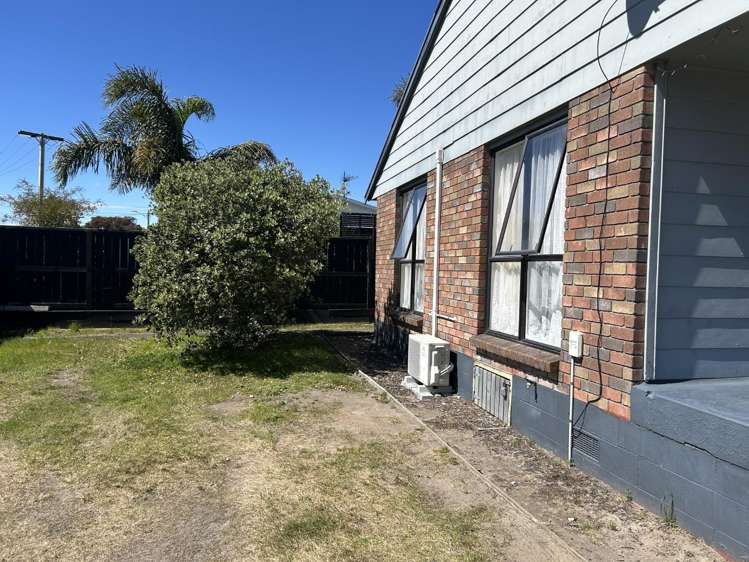 40 Leander Street 11229_1