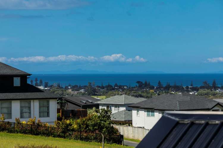 62 Bankside Road Silverdale_3