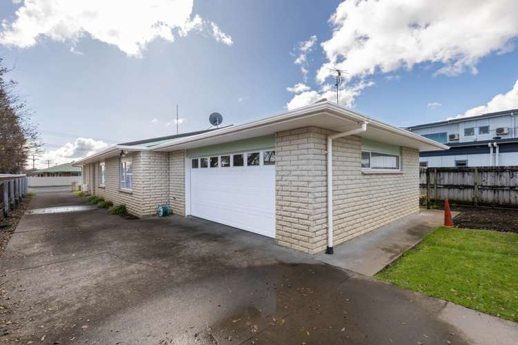 103 Tukapa Street Westown_13