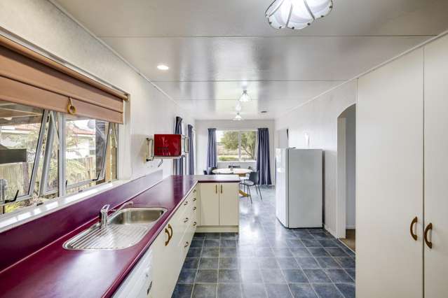 36 Tucker Lane Clive_2