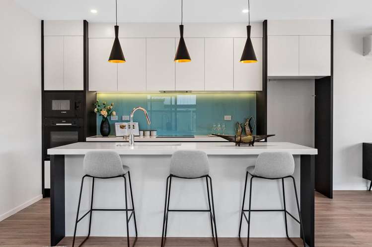 92 Huanui Drive Orewa_12