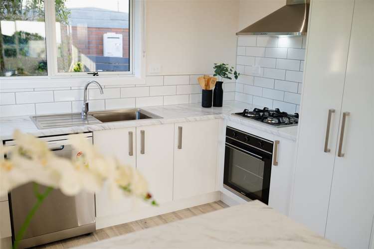 324 Highcliff Road Highcliff_14