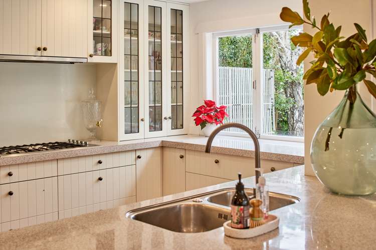 71 Hautana Street Woburn_6