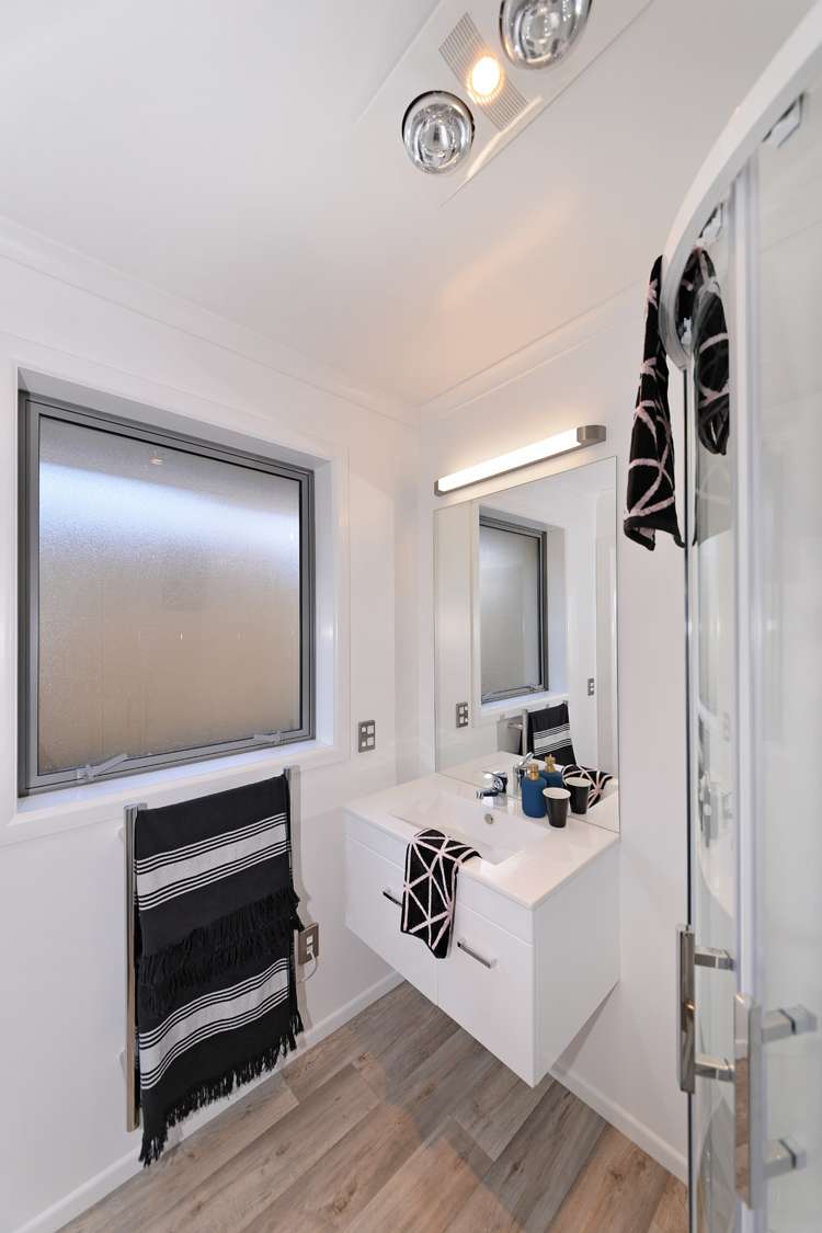 25 Pine Crest Drive Richmond_11