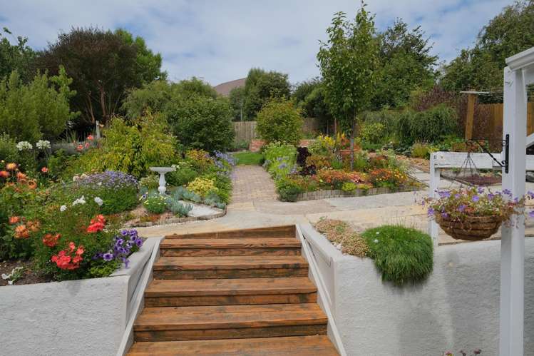 29 Ryehill Street Calton Hill_14