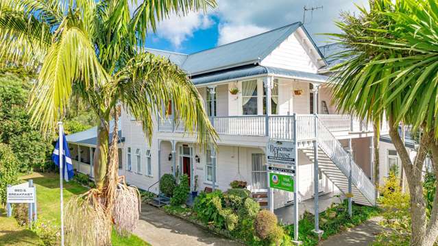 Unique home and income opportunity