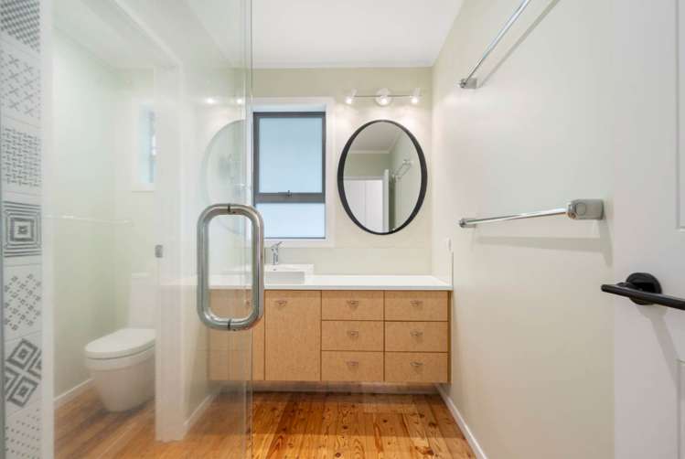 27 Weatherly Road Torbay_8