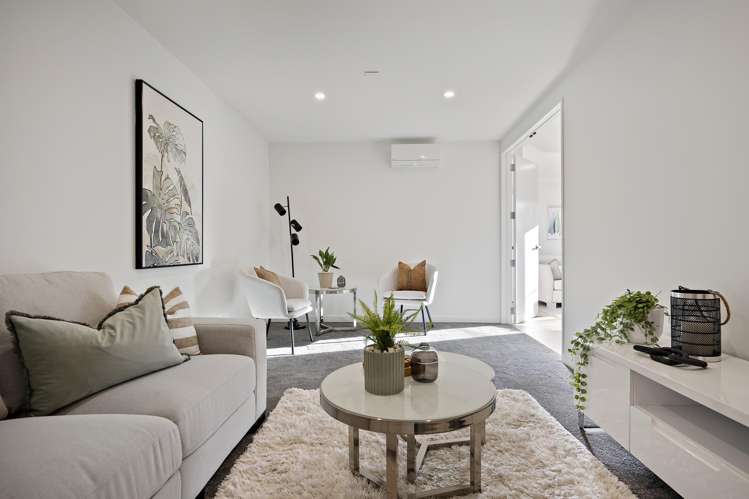 8/41 Seaside Avenue Waterview_29