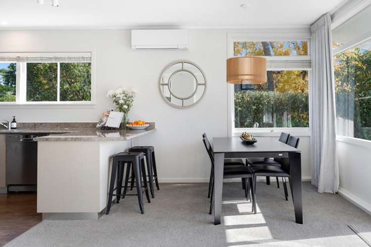 41 Seymour Road Mellons Bay_16