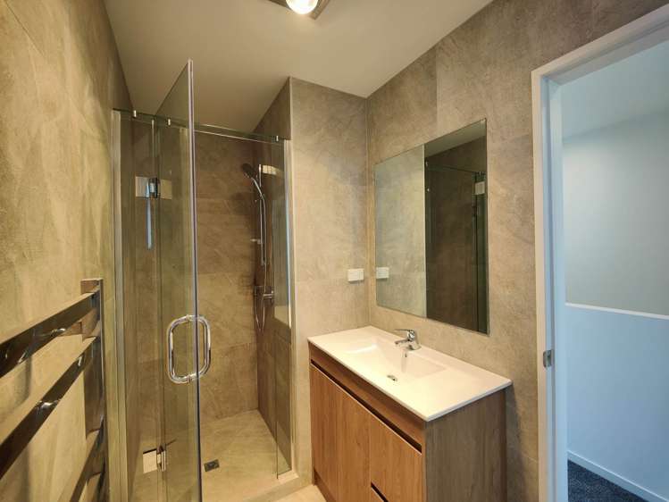 33 Kaha Road Takanini_12