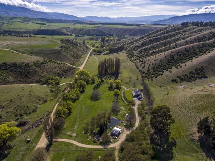 155 Heaney Road Cromwell_1