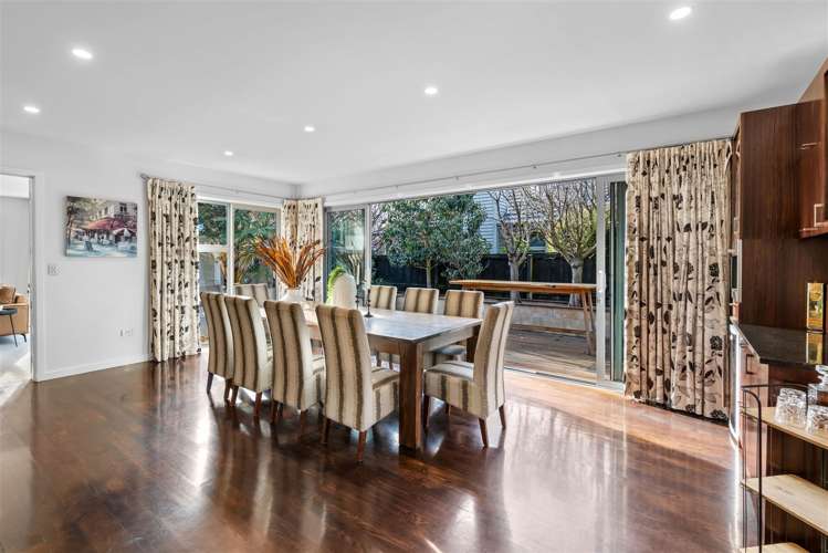 140 Hussey Road Northwood_13