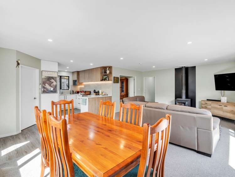 27 Reserve Road Waikuku Beach_11