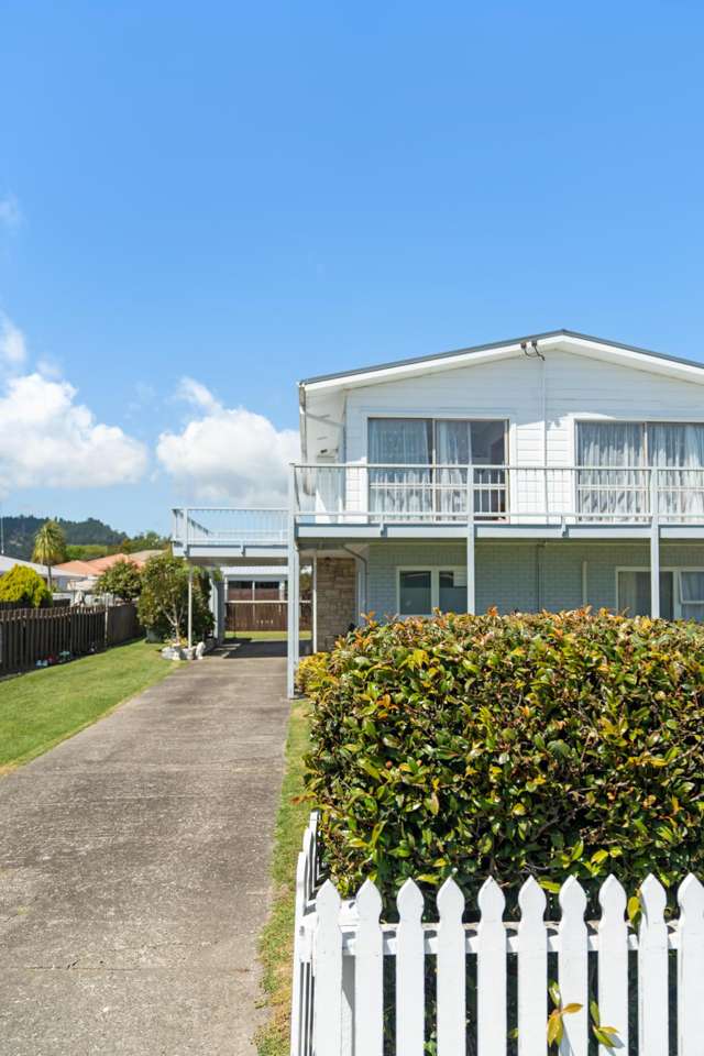 1 & 2/75 Domain Road Whakatane_1