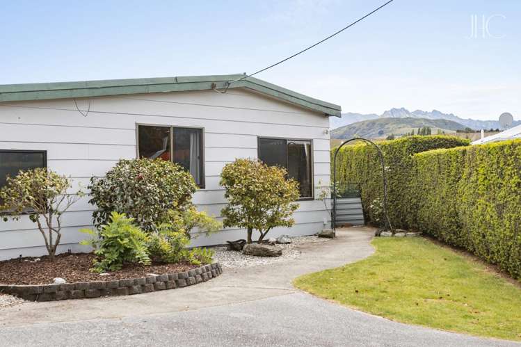 18 Wairau Road Albert Town_30