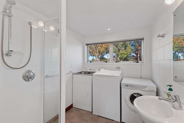 64 Barters Road Templeton_13