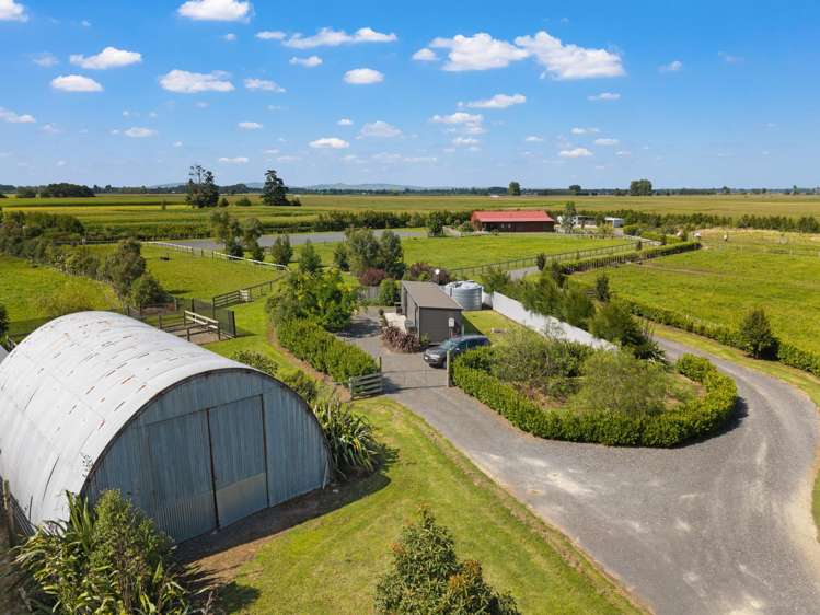 338 No 9 Road East Springdale_19