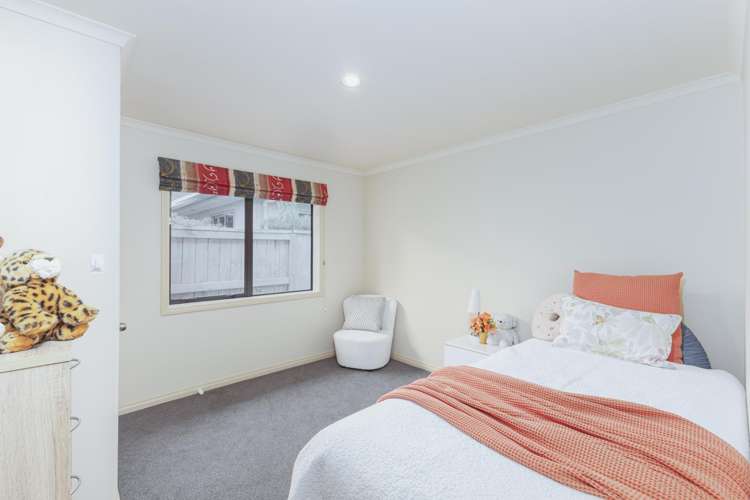 73 St James Drive Huntington_13