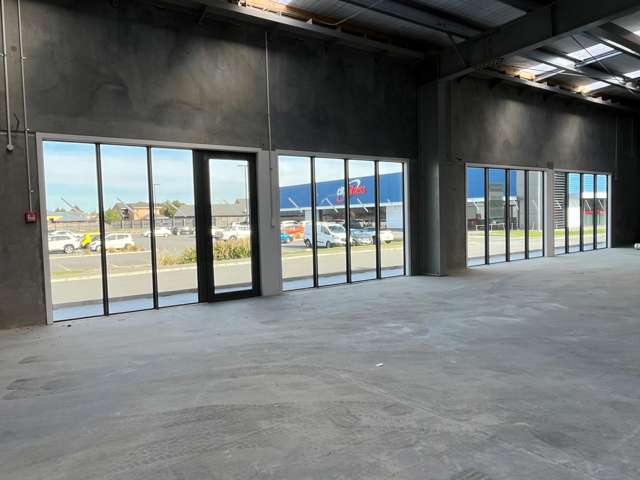 6/1 Lake Bryndwr Lane Burnside_3