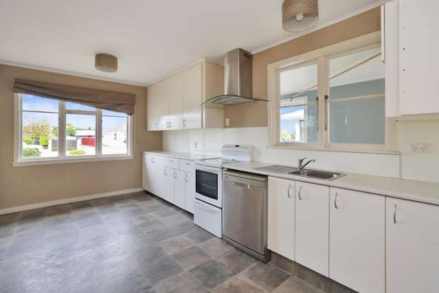 111 Creek Road Allenton_1